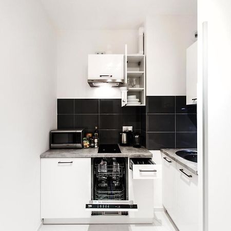 Super Apart Dywizjonu 303 175/8 Apartamento Varsóvia Quarto foto