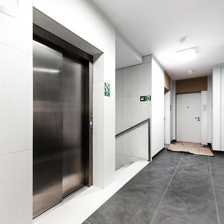 Super Apart Dywizjonu 303 175/8 Apartamento Varsóvia Quarto foto